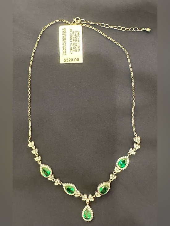 Jewelry - Green Teardrop Cubic Zirconia Necklace - Silver Tone-NWT